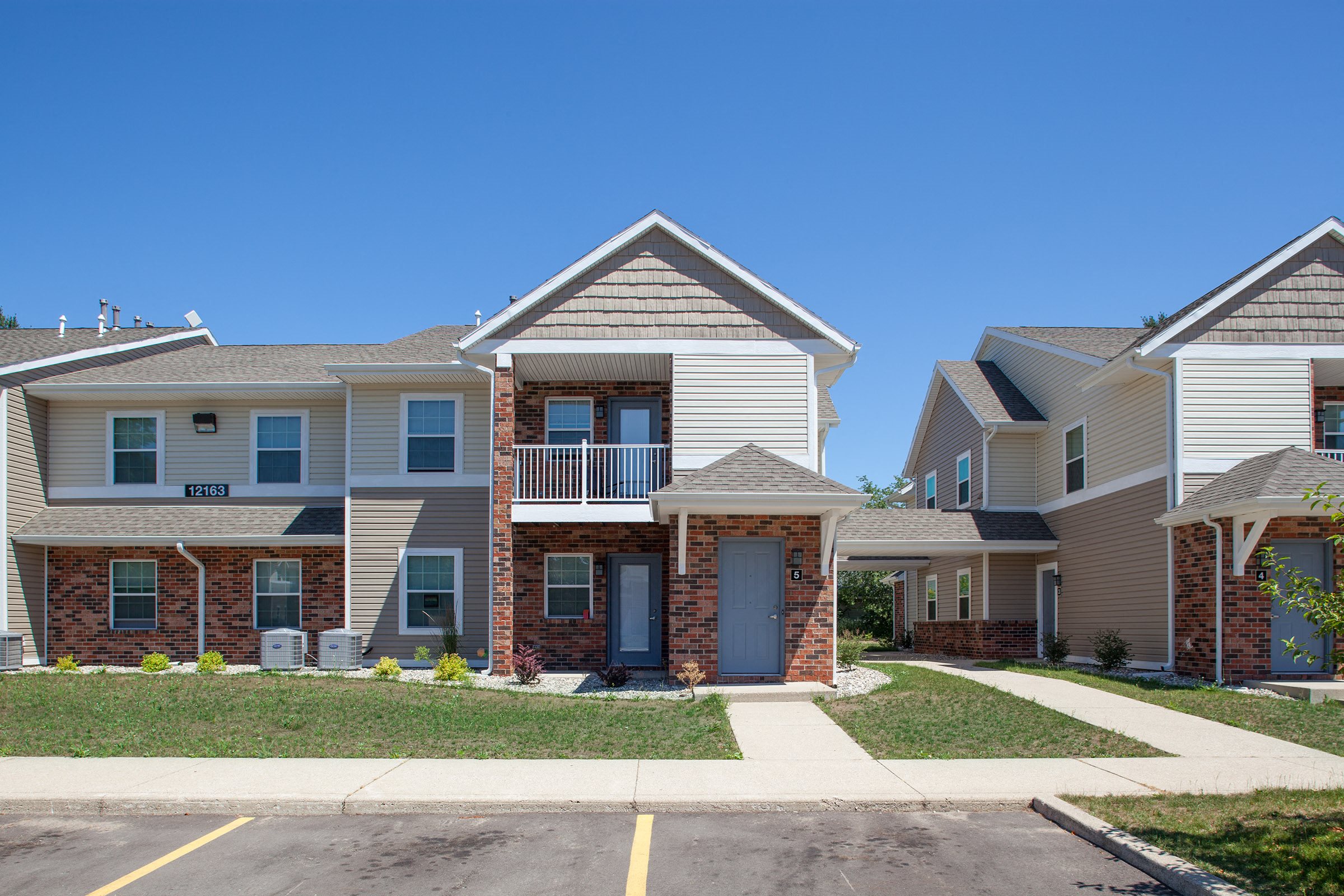 Photos and Video of Falcon Woods in Holland, MI