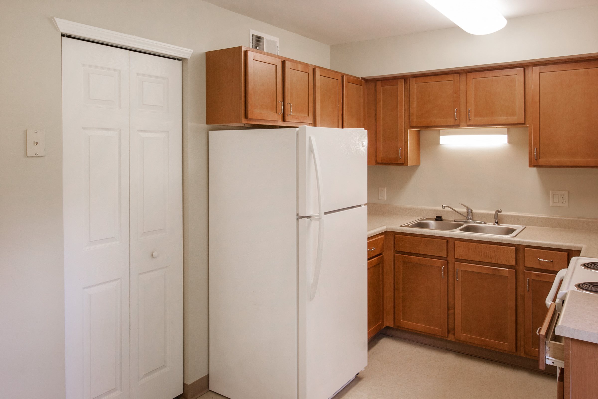 Photos and Video of Applewood Village in Newark, OH