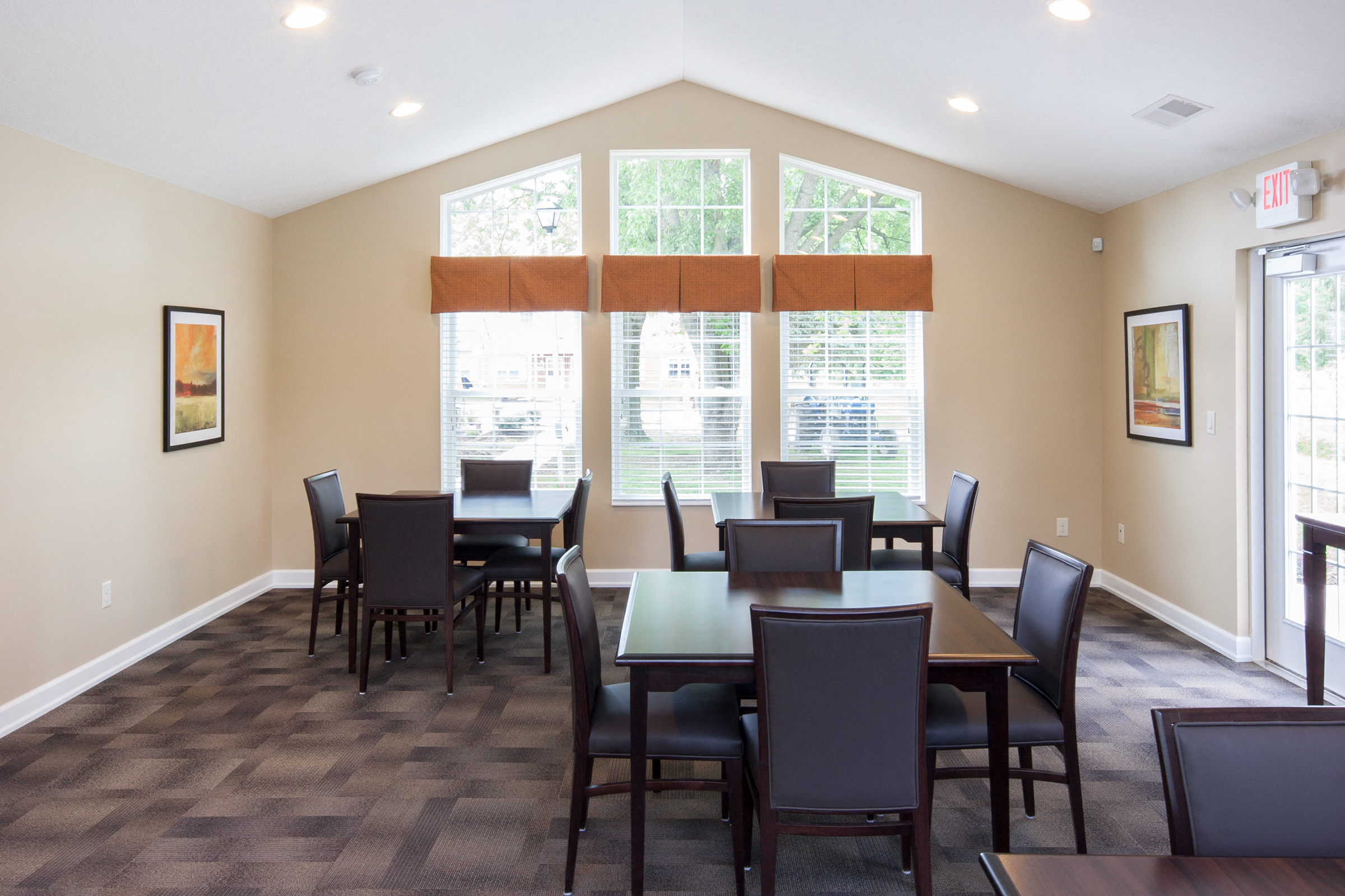 Applewood Village Apartment and Community Amenities