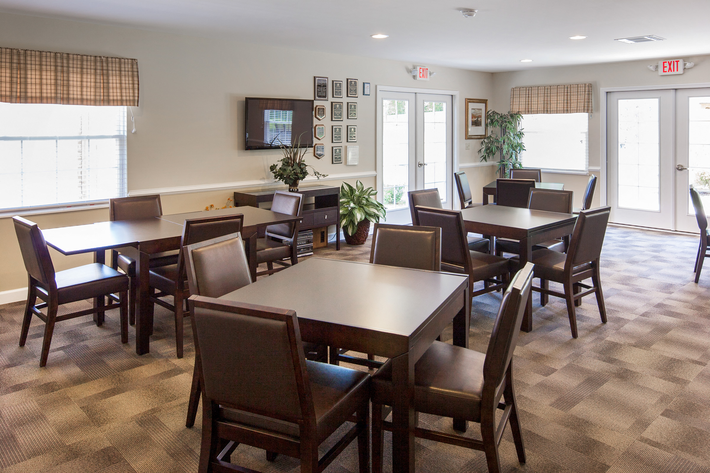 Lawrence Village Apartments in South Point, OH