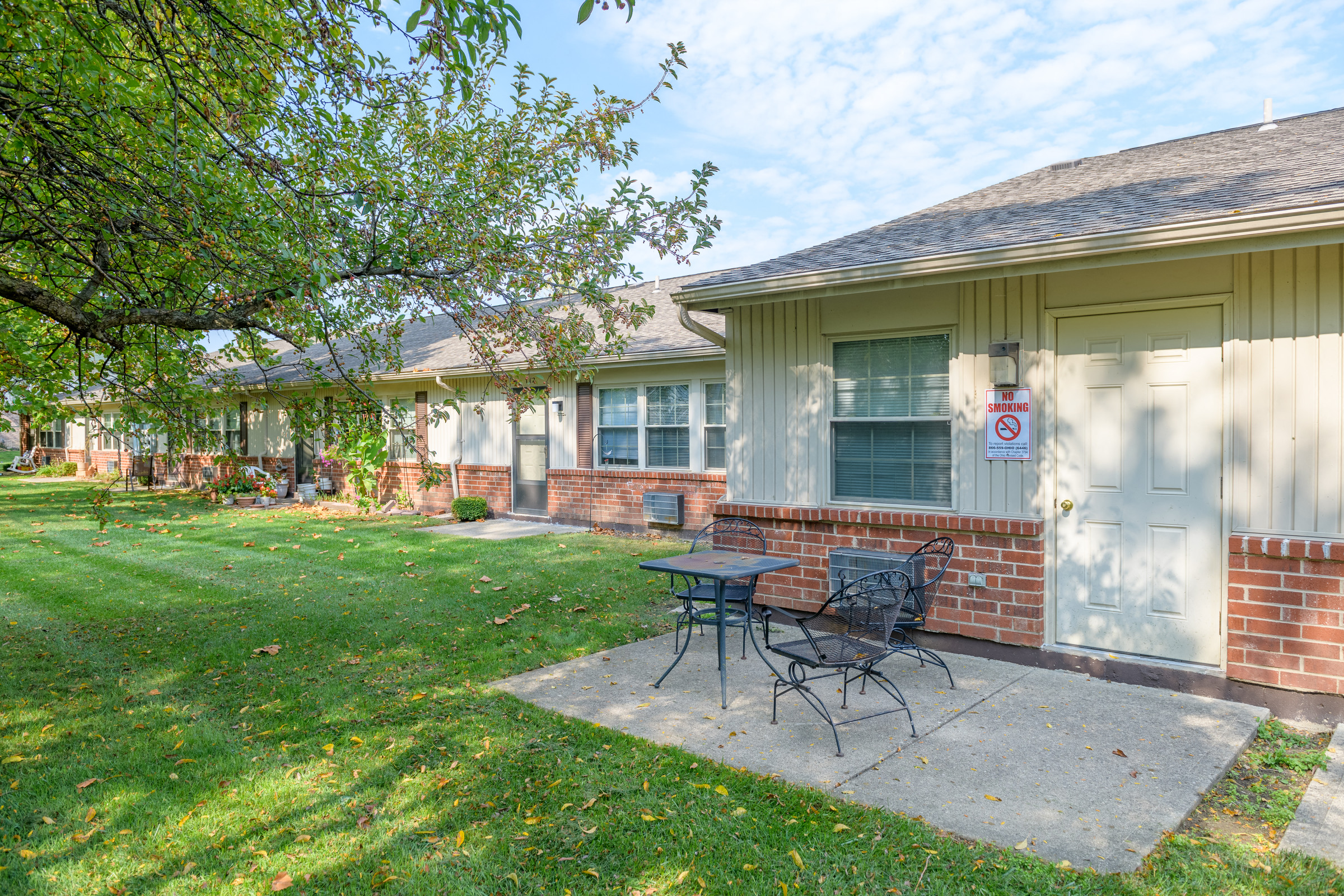 Princeton Village Apartment and Community Amenities