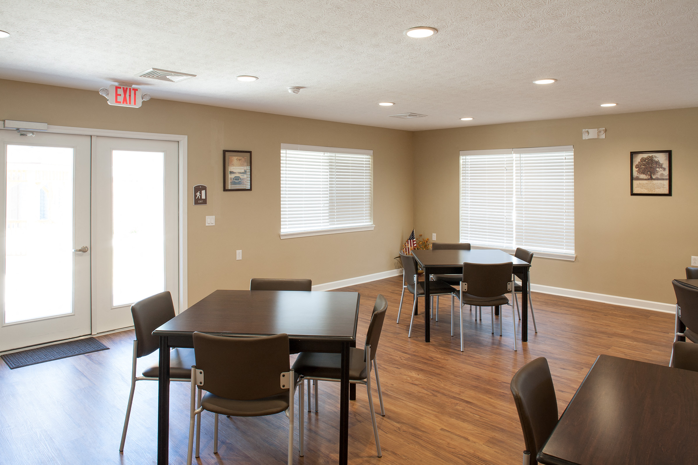 Lawrence Manor Apartments in South Point, OH