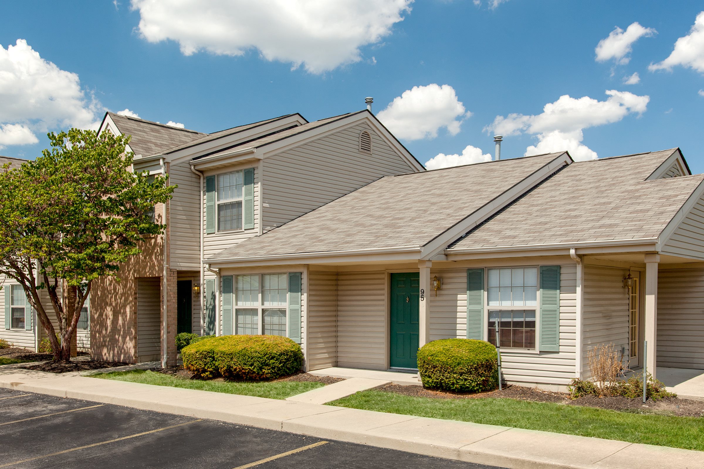 Riverside Commons Ltd. Ptnshp Apartment and Community Amenities