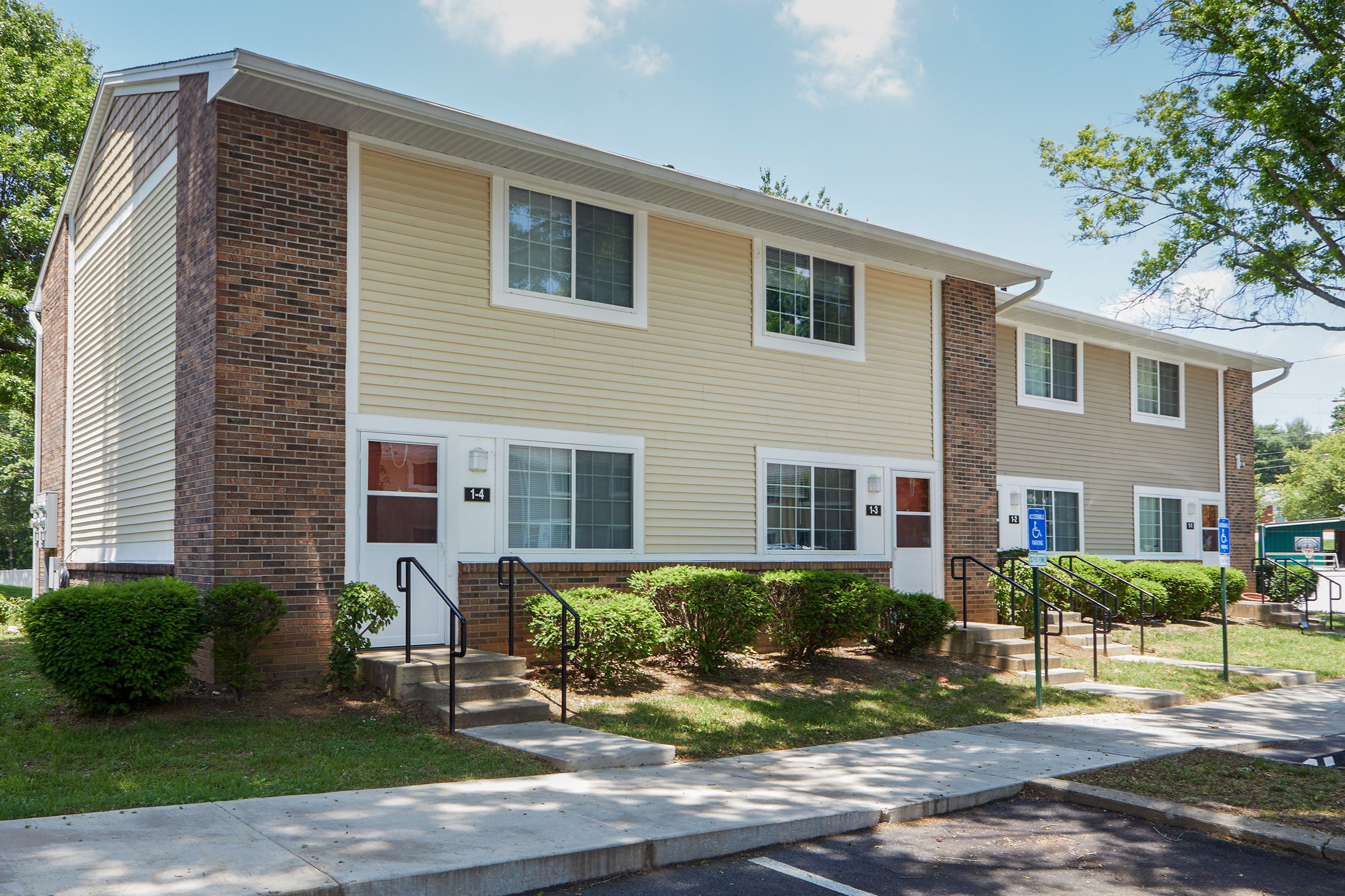 Photos and Video of Hillview Terrace in Greensburg, KY