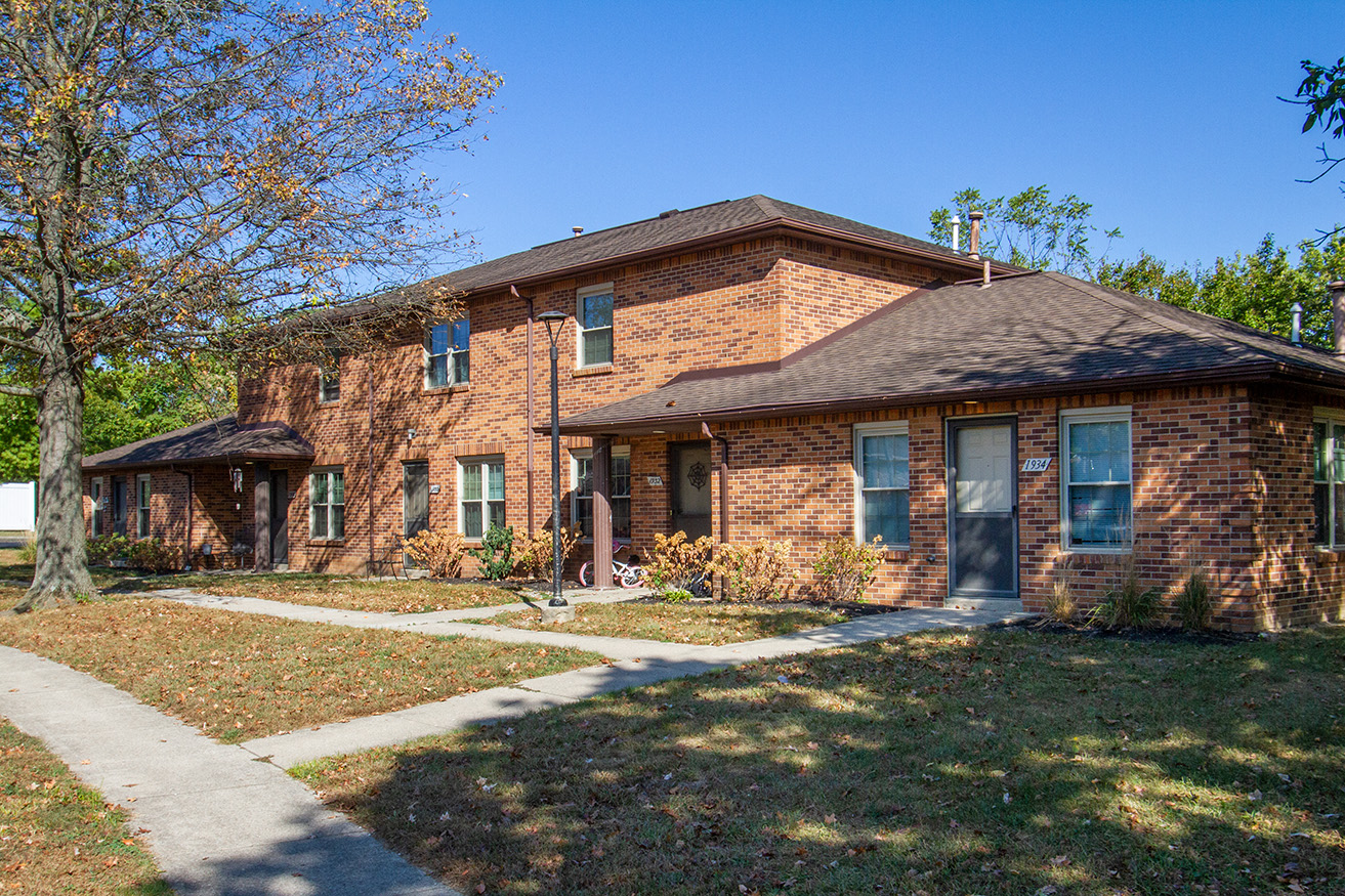 Oakdale Apartments Apartment and Community Amenities