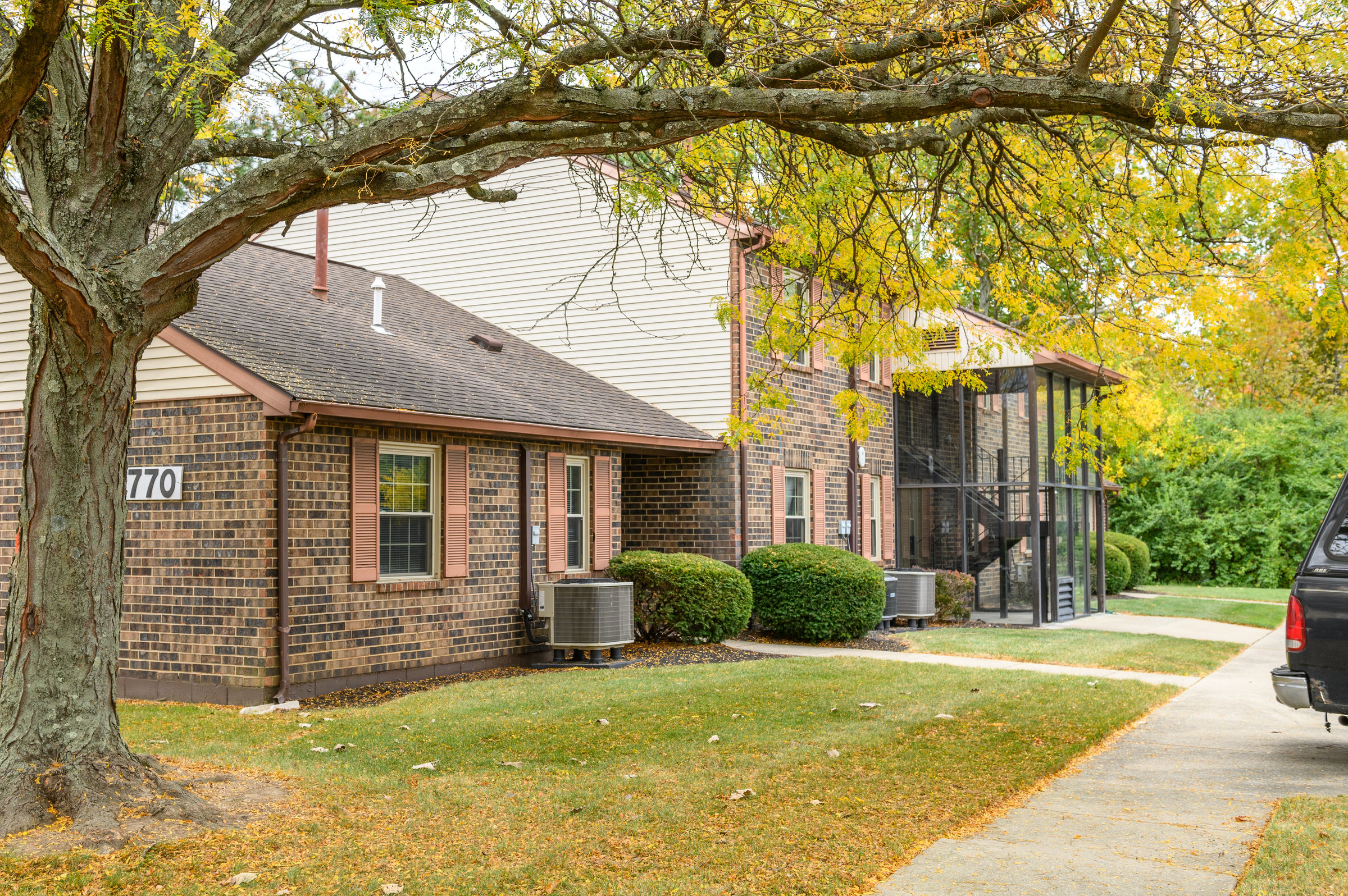 Valleyview Village Apartments in Moraine, OH