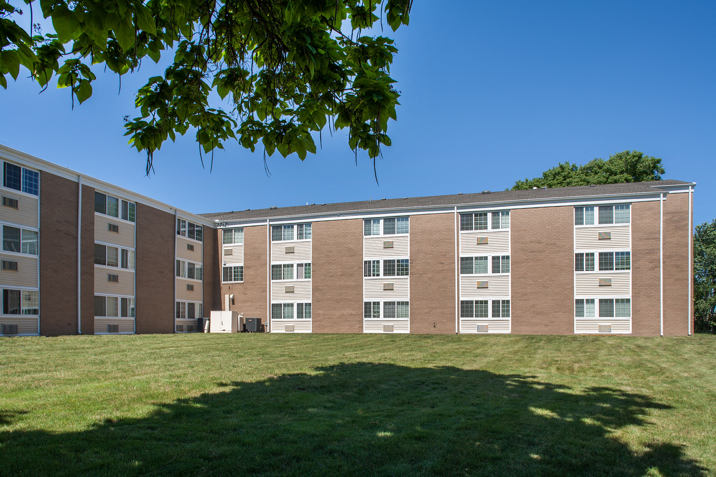 Floor Plans of Hurlburt House in Peoria, IL