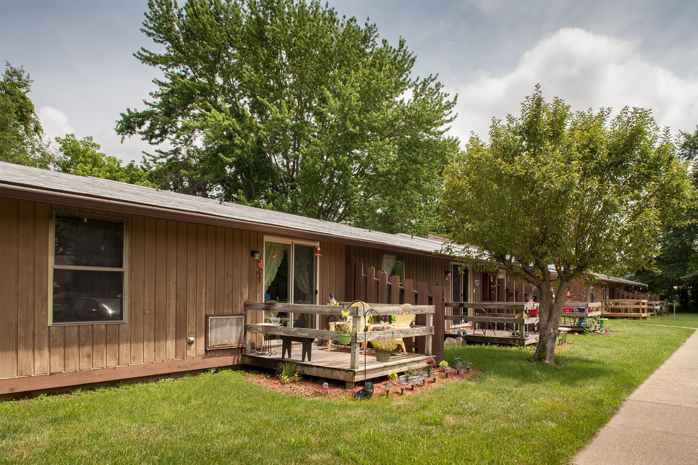 Photos and Video of Paoli Garden Apartments in Paoli, IN