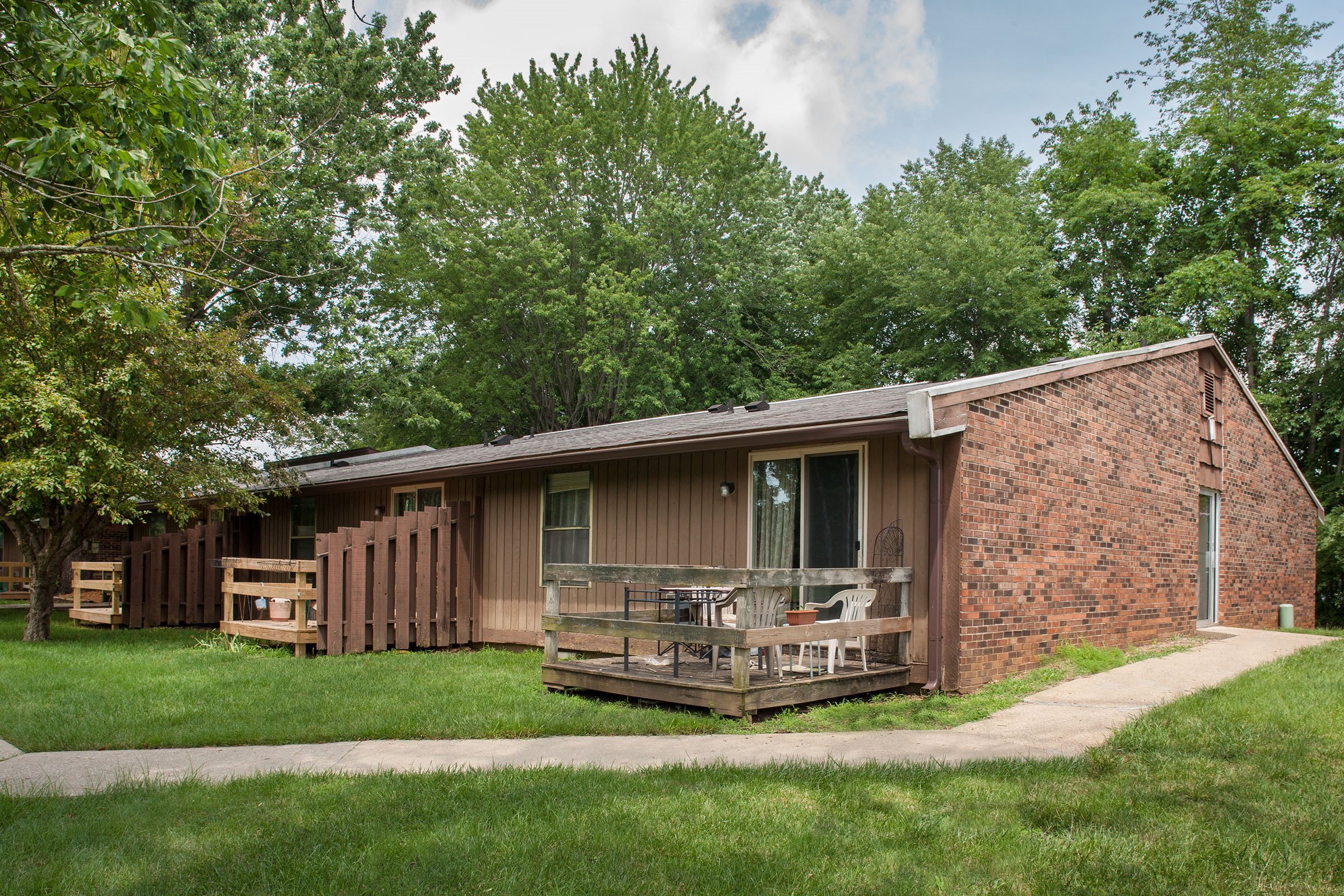 Photos and Video of Paoli Garden Apartments in Paoli, IN