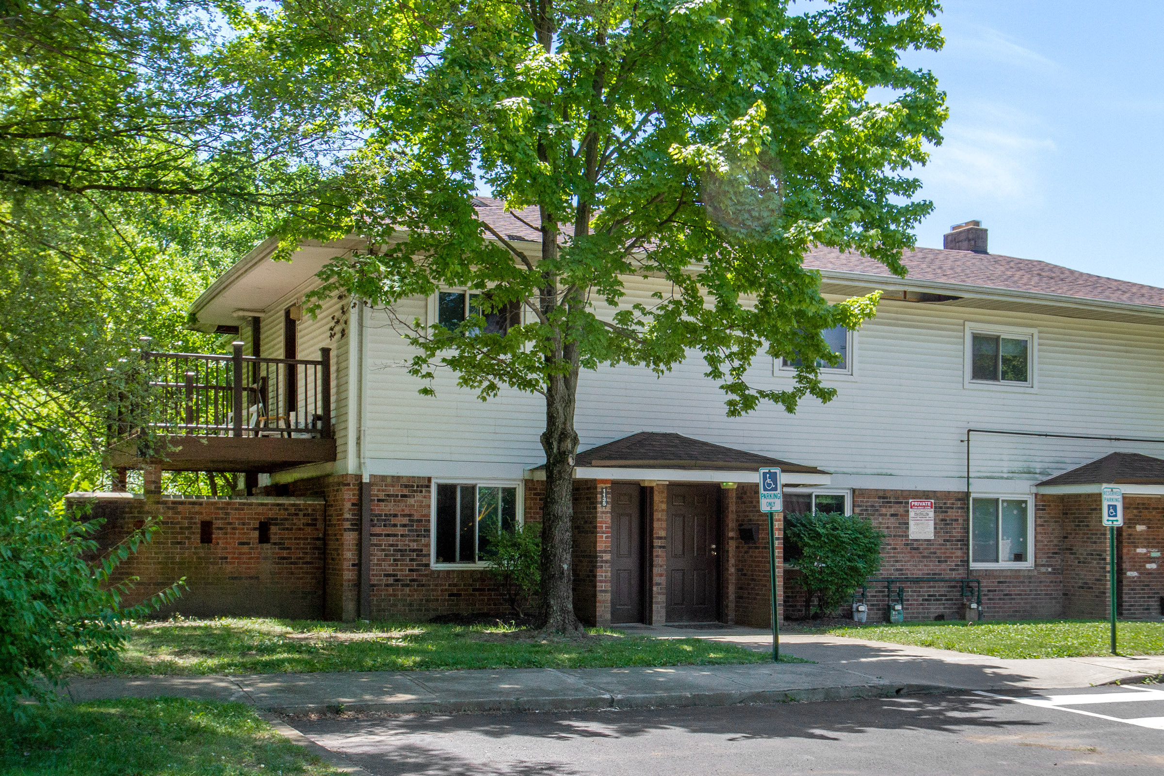 Thornwood Commons eBrochure