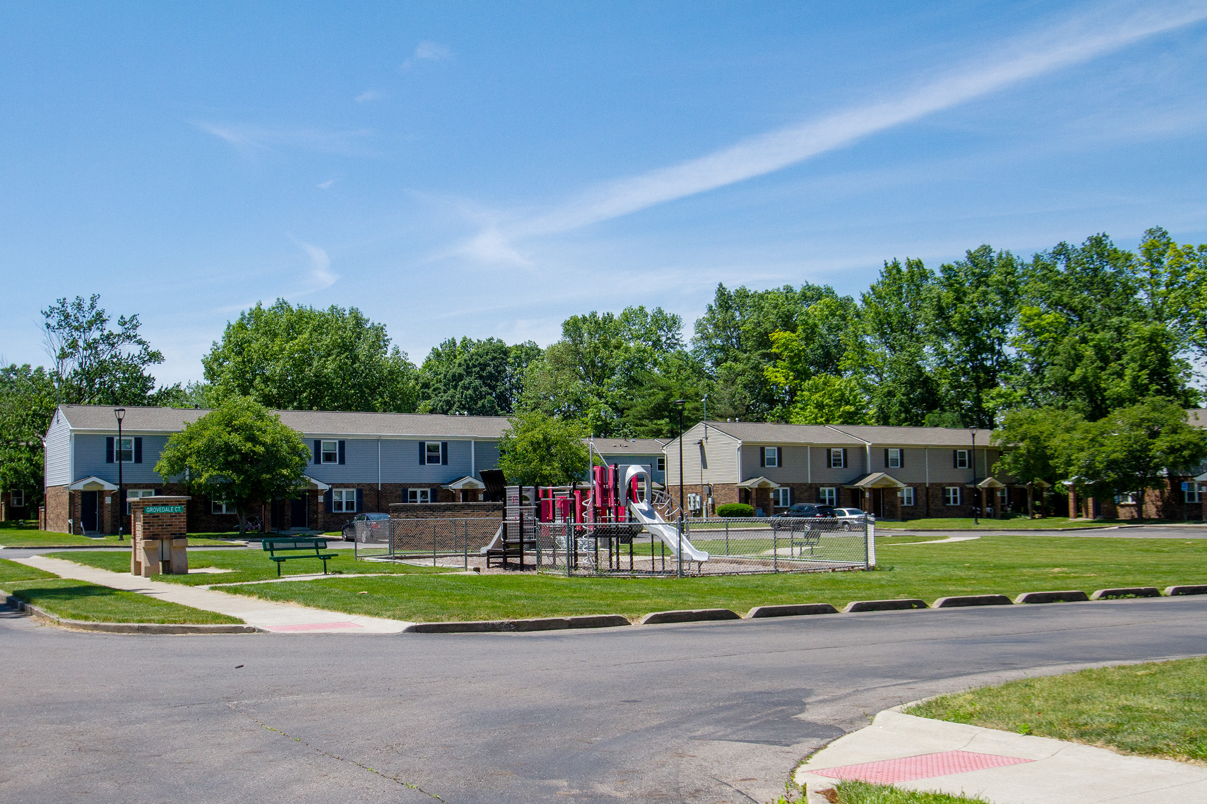 Glenview Estates Apartments in Columbus, OH