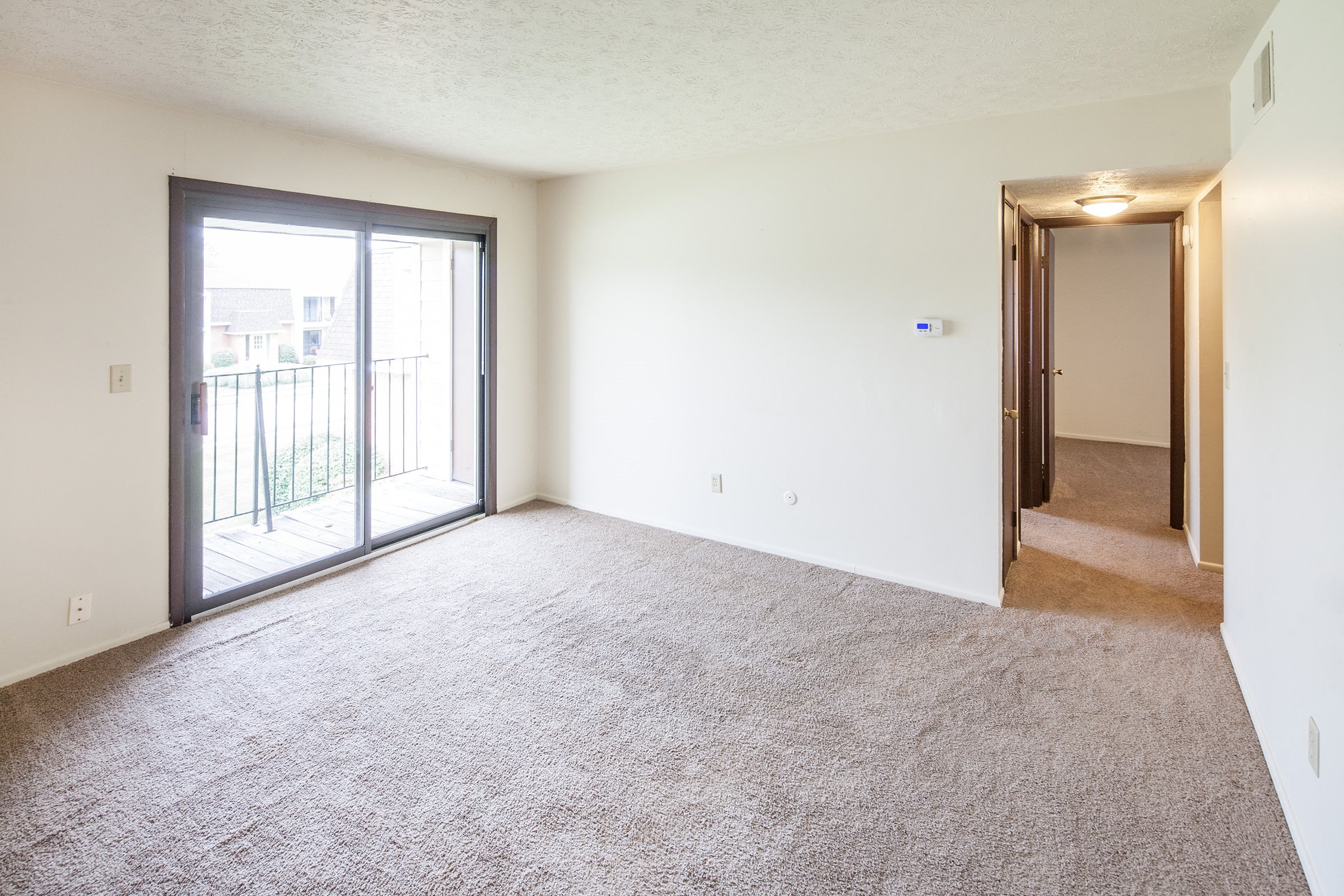 Photos and Video of Hyde Park West Apartments in Mt. Orab, OH