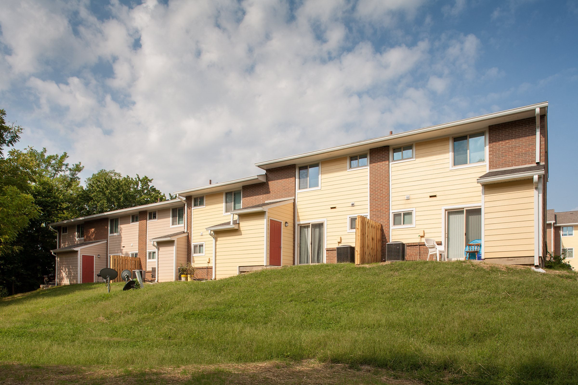 Photos and Video of Locust Ridge in Dry Ridge, KY