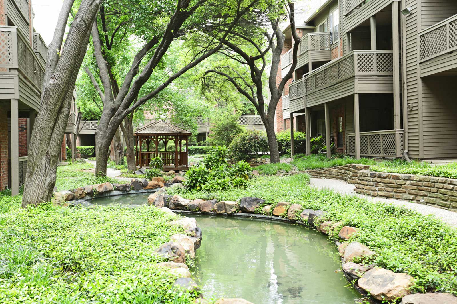 Parkford Oaks | Apartments in Dallas, TX