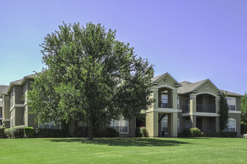 Legends At Chase Oaks Apartments apartment photo