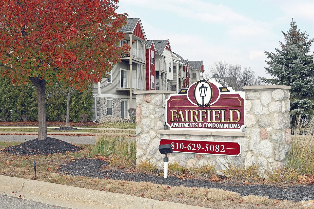 Photos and Video of Fairfield Condo Association in Fenton, MI