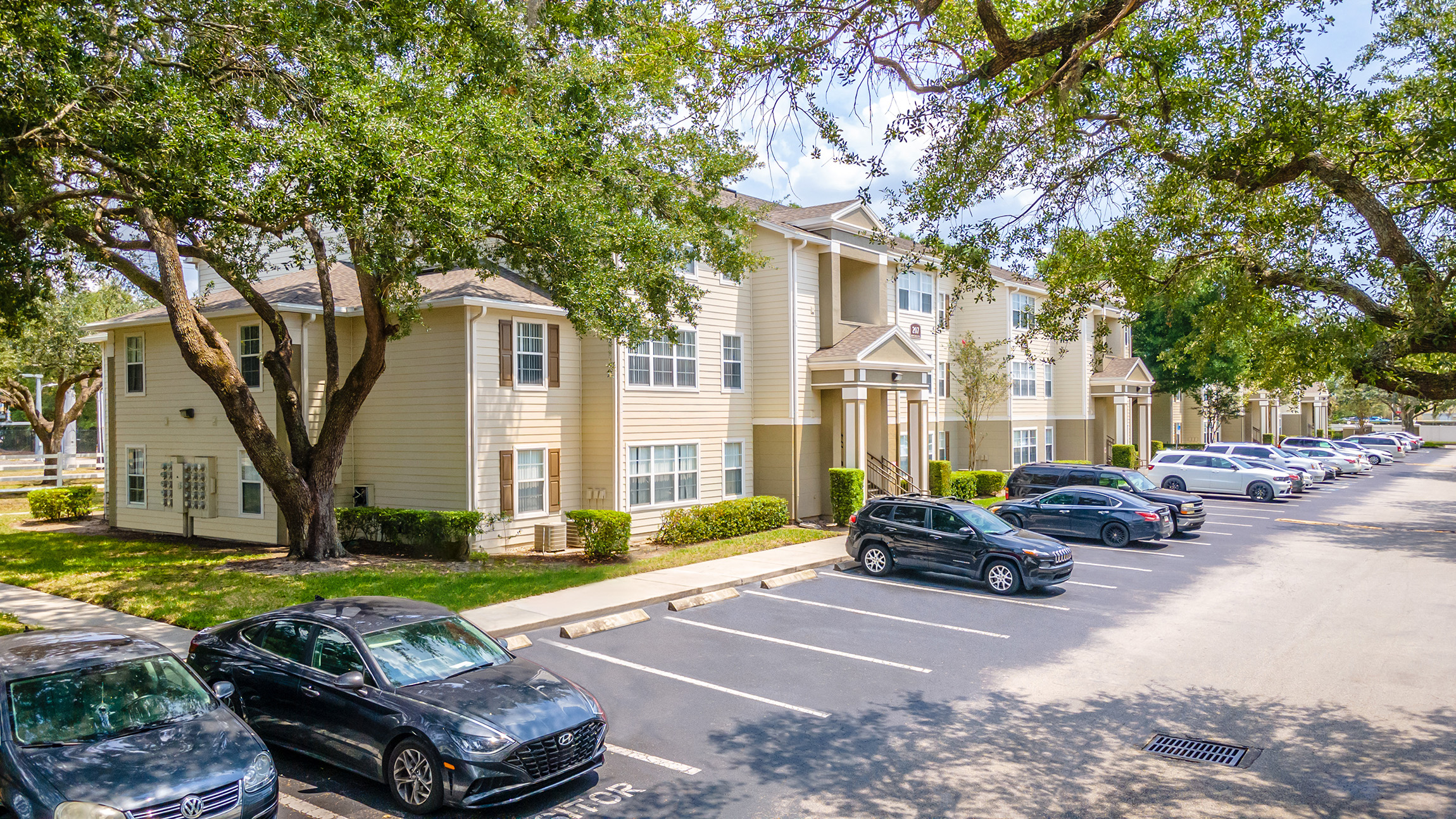 | Apartments in Maitland, FL | RENTCafe